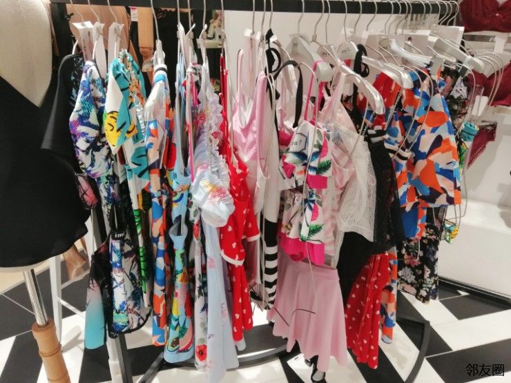 逛内衣店_男人逛内衣店(3)