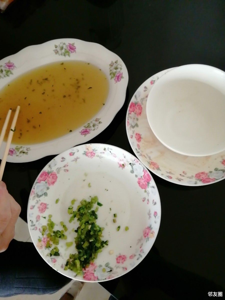 食全食美,盘子里碗里的吃干净了.光盘仍然在行动!