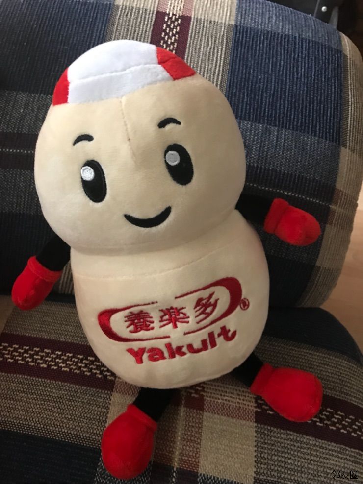 【我晒我家】毛绒玩具又添新宠,超可爱的养乐多定制玩偶领回家