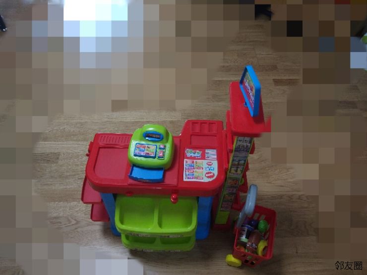 95新翻斗城超市玩具,货架,塑料水果蔬菜,扫码器,收银和购物车都在.