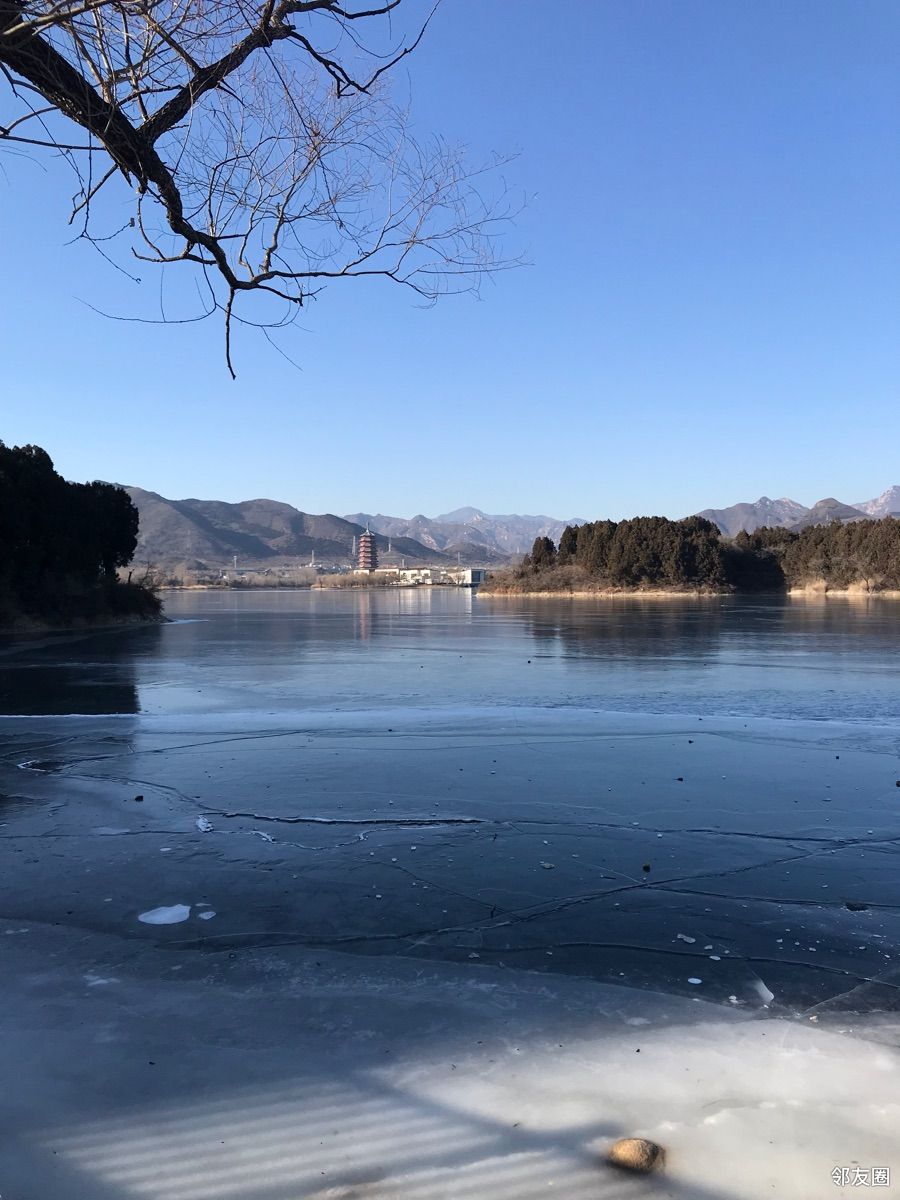 燃情二月初春的雁栖湖有山有水空气新鲜景色宜人