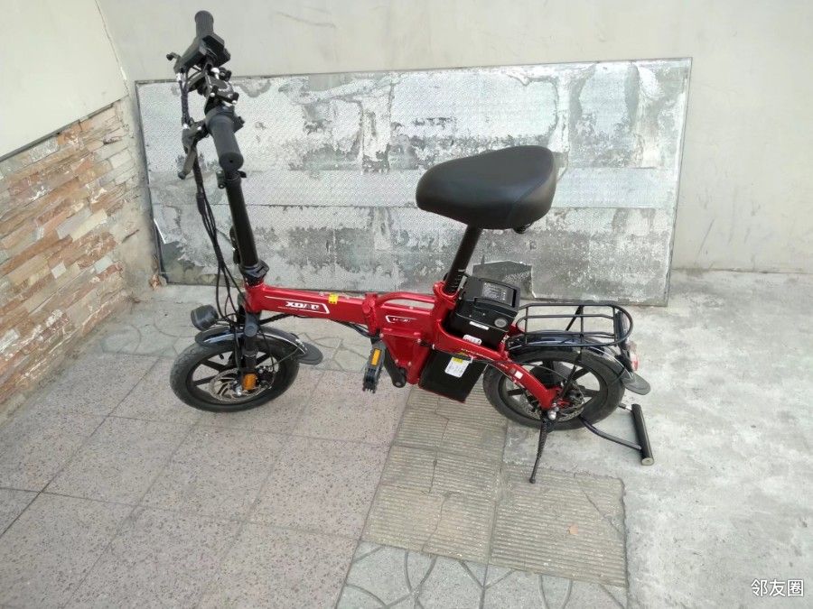 小刀折叠电动车